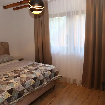 Guzijan Seosko Domacinstvo Apartamento *